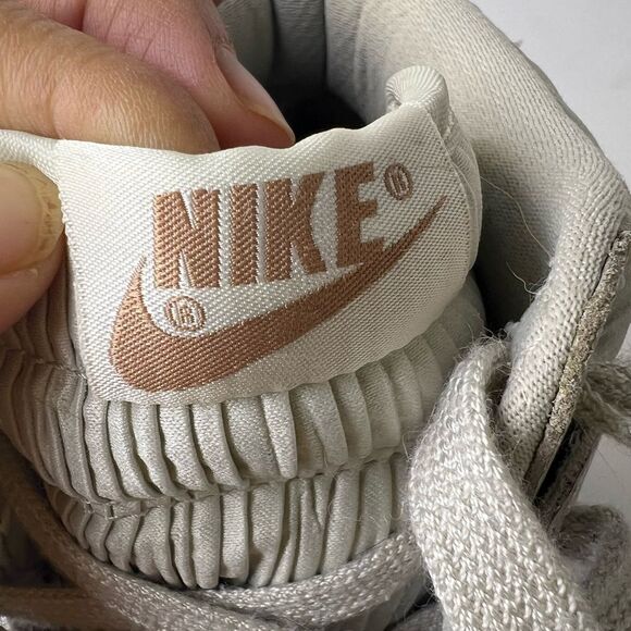 NIKE Dunk Sky Hi Light Bone-Sail-Metallic Red Bronze Women’s US 9.5 528899-013 - Picture 11 of 13